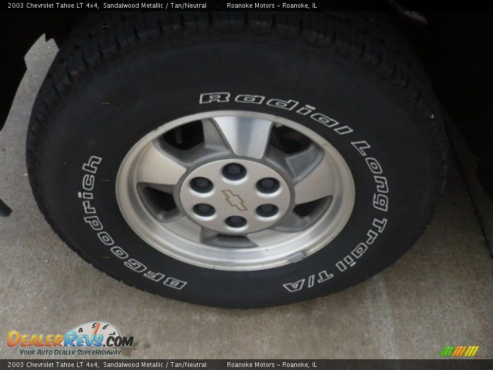 2003 Chevrolet Tahoe LT 4x4 Sandalwood Metallic / Tan/Neutral Photo #25