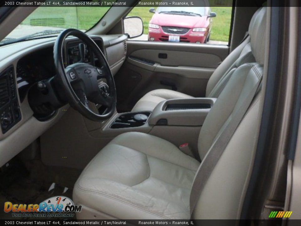 2003 Chevrolet Tahoe LT 4x4 Sandalwood Metallic / Tan/Neutral Photo #28
