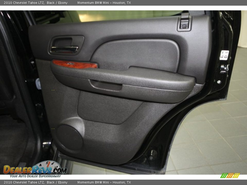 2010 Chevrolet Tahoe LTZ Black / Ebony Photo #32