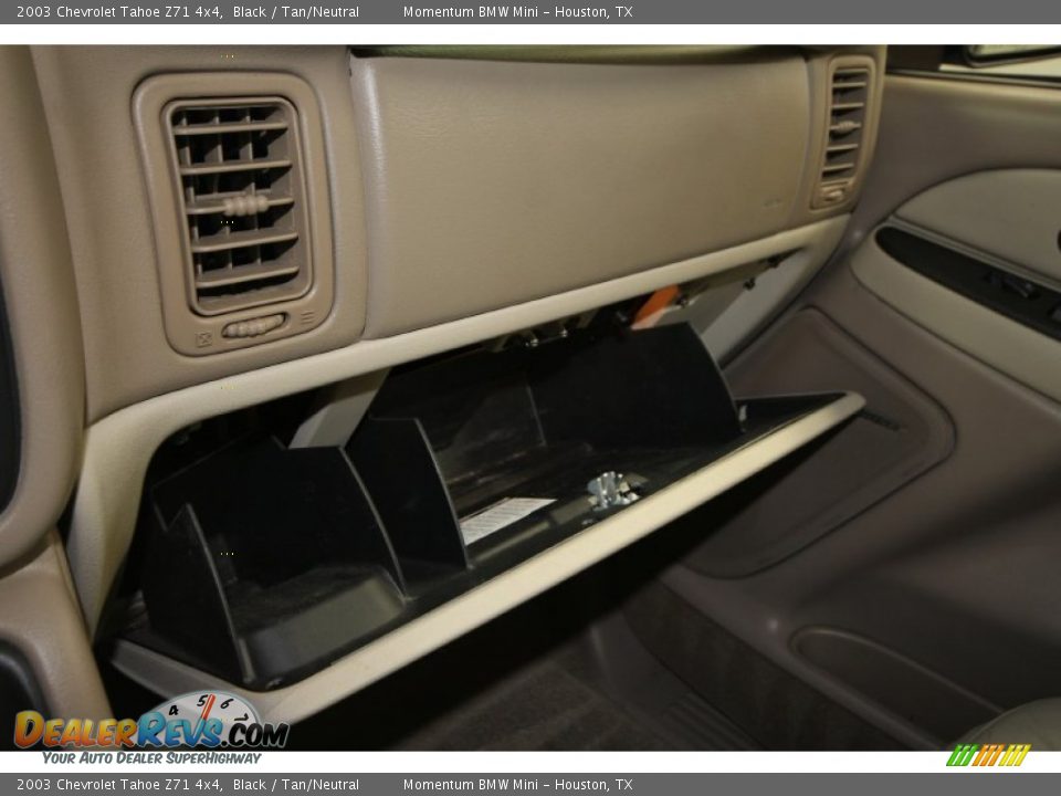 2003 Chevrolet Tahoe Z71 4x4 Black / Tan/Neutral Photo #19