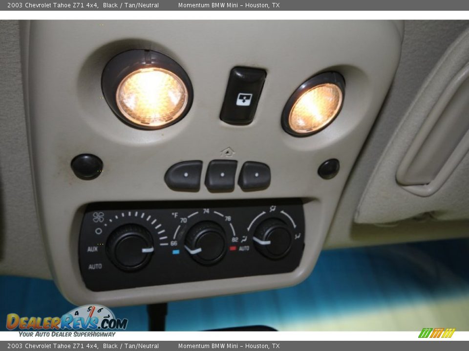 2003 Chevrolet Tahoe Z71 4x4 Black / Tan/Neutral Photo #20