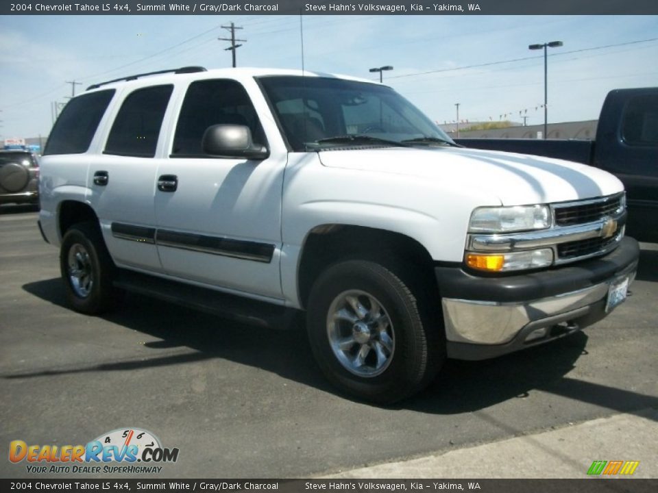2004 Chevrolet Tahoe LS 4x4 Summit White / Gray/Dark Charcoal Photo #1