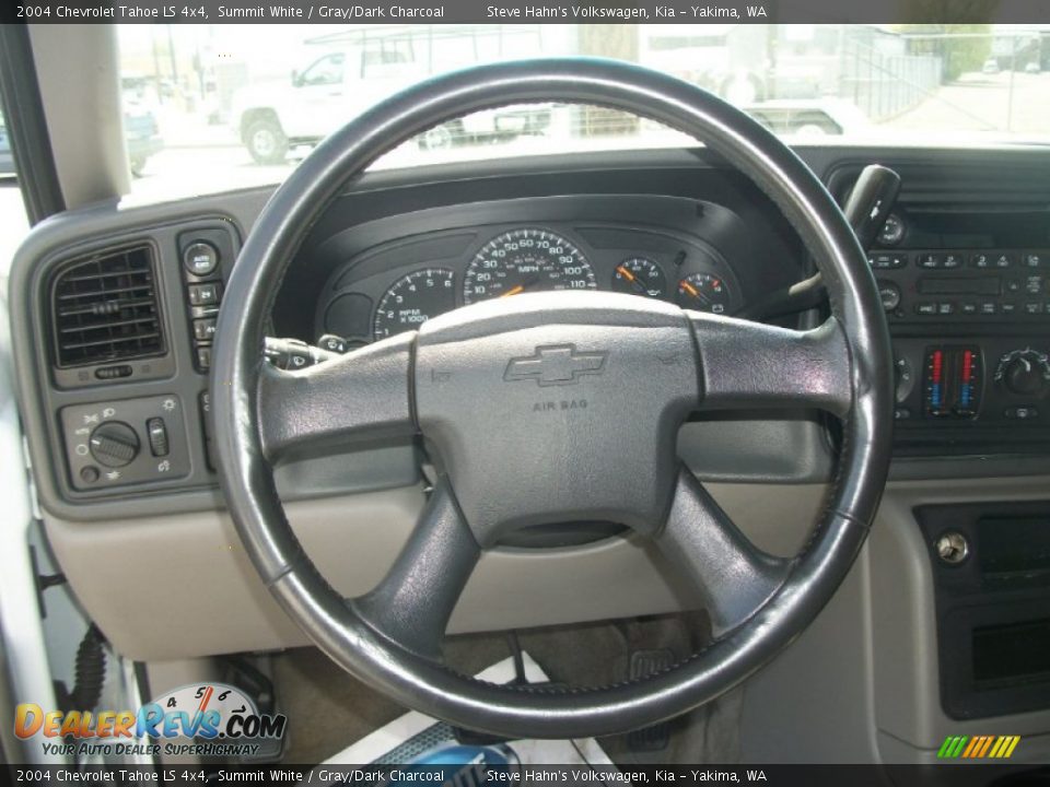 2004 Chevrolet Tahoe LS 4x4 Summit White / Gray/Dark Charcoal Photo #12