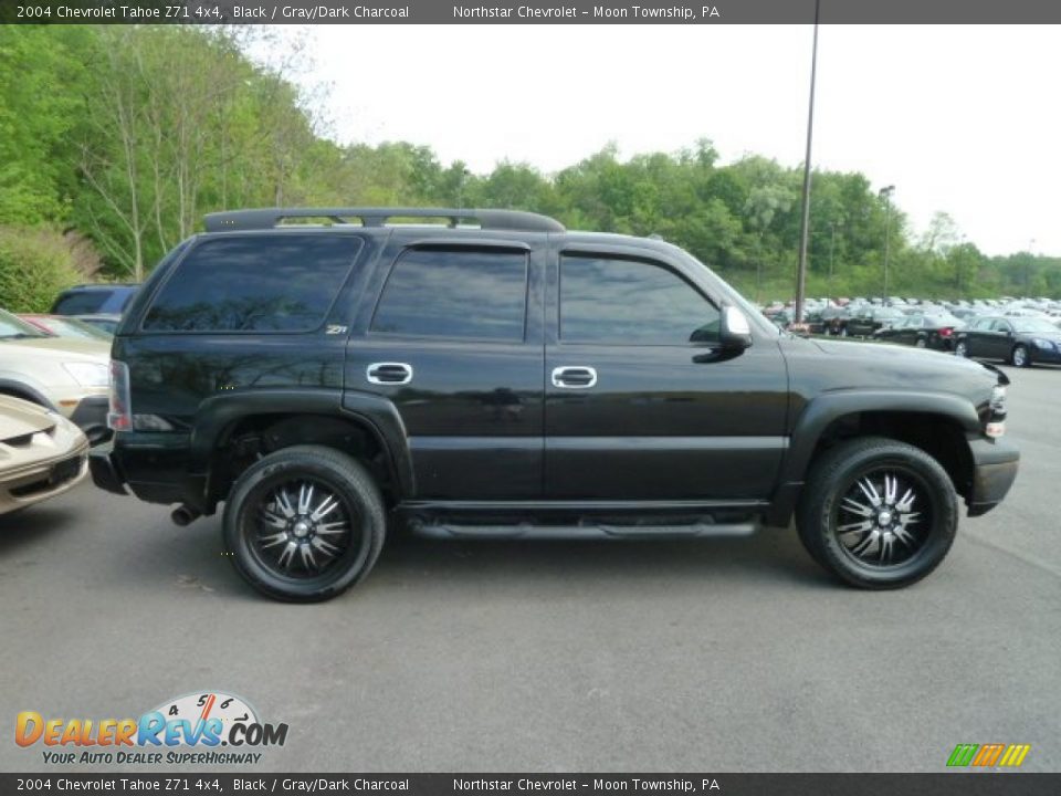 2004 Chevrolet Tahoe Z71 4x4 Black / Gray/Dark Charcoal Photo #2
