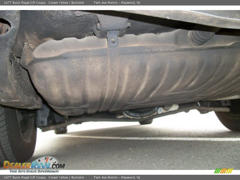 Undercarriage of 1977 Buick Regal S/R Coupe Photo #27