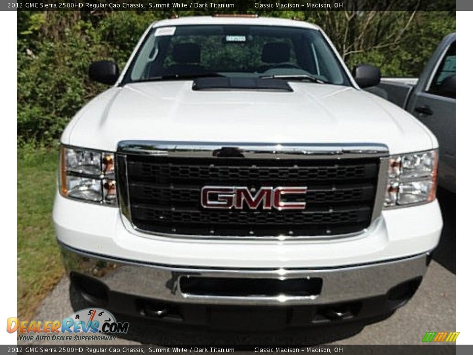 2012 GMC Sierra 2500HD Regular Cab Chassis Summit White / Dark Titanium Photo #2
