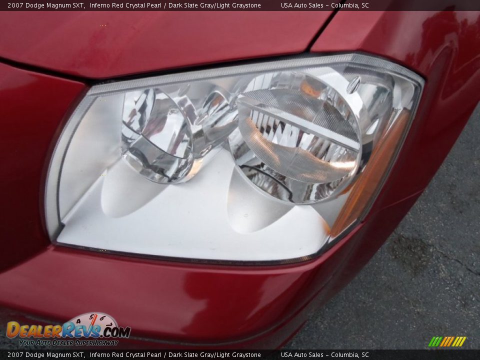 2007 Dodge Magnum SXT Inferno Red Crystal Pearl / Dark Slate Gray/Light Graystone Photo #4