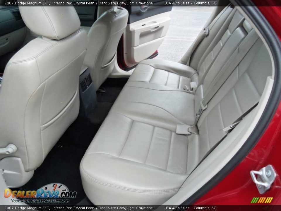 2007 Dodge Magnum SXT Inferno Red Crystal Pearl / Dark Slate Gray/Light Graystone Photo #22