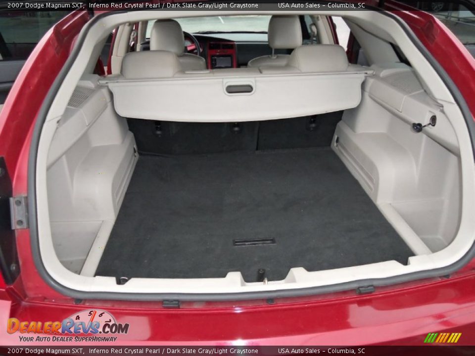 2007 Dodge Magnum SXT Inferno Red Crystal Pearl / Dark Slate Gray/Light Graystone Photo #23