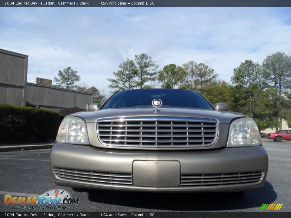 2004 Cadillac DeVille Sedan Cashmere / Black Photo #1