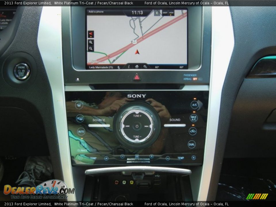 Controls of 2013 Ford Explorer Limited Photo #12