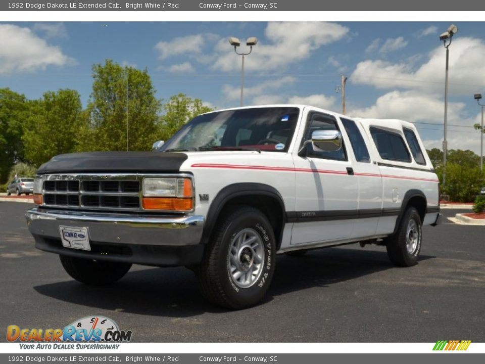 1992 Dodge Dakota LE Extended Cab Bright White / Red Photo #1