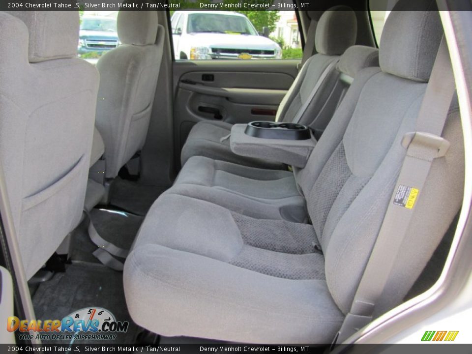2004 Chevrolet Tahoe LS Silver Birch Metallic / Tan/Neutral Photo #23