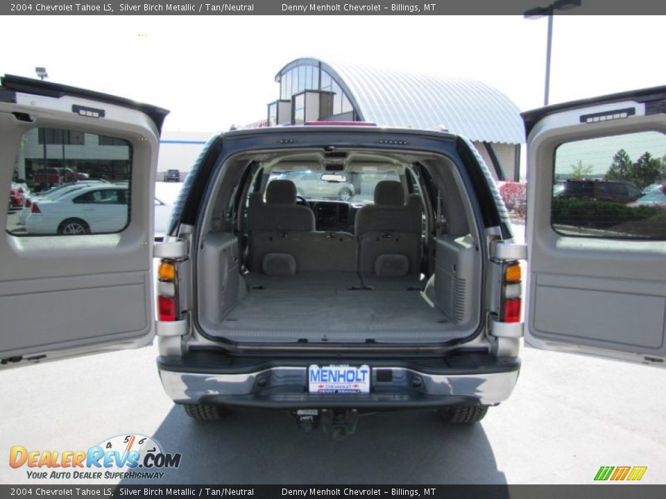 2004 Chevrolet Tahoe LS Silver Birch Metallic / Tan/Neutral Photo #28