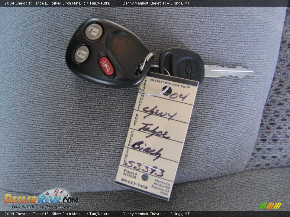2004 Chevrolet Tahoe LS Silver Birch Metallic / Tan/Neutral Photo #31