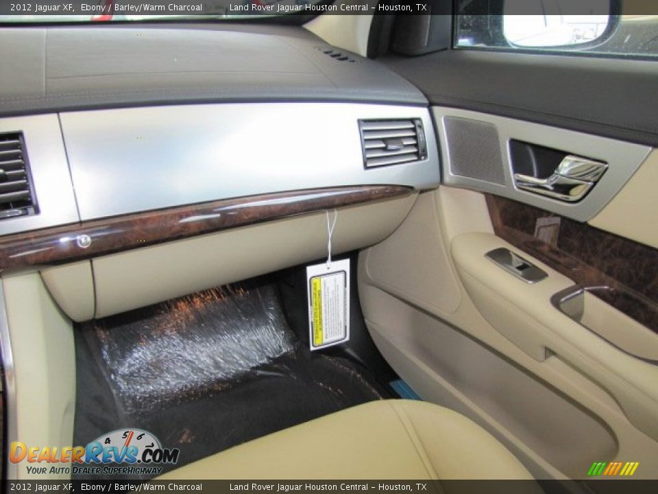2012 Jaguar XF Ebony / Barley/Warm Charcoal Photo #9