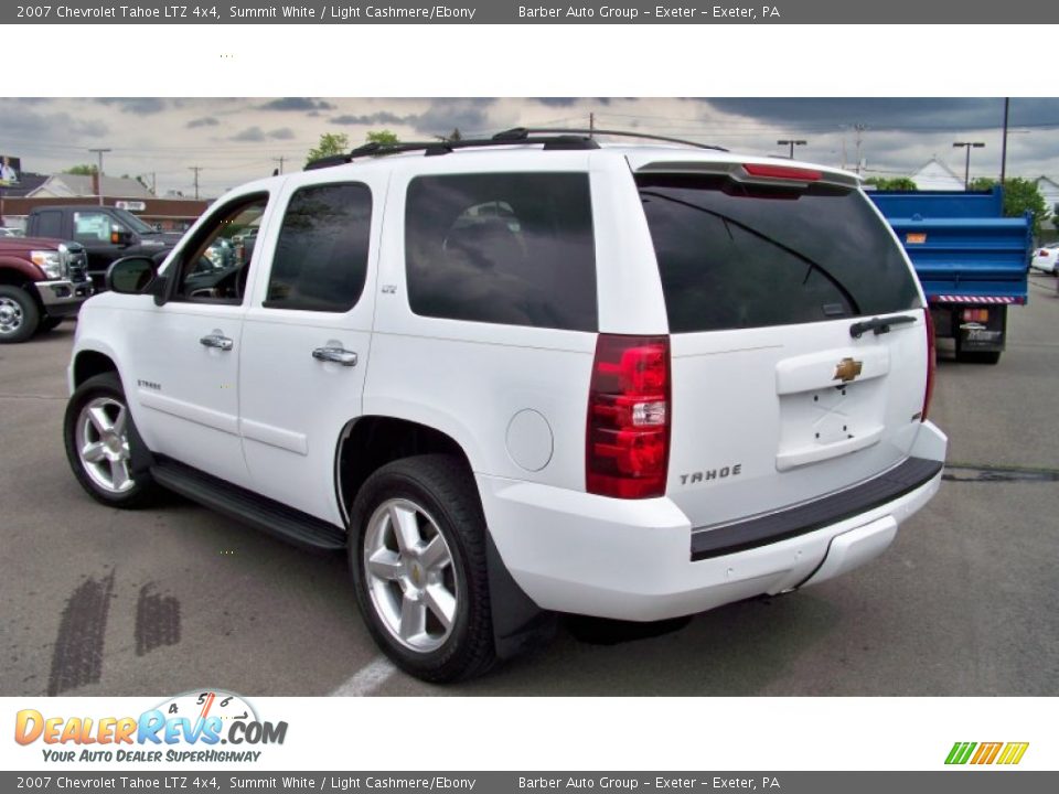 2007 Chevrolet Tahoe LTZ 4x4 Summit White / Light Cashmere/Ebony Photo #7