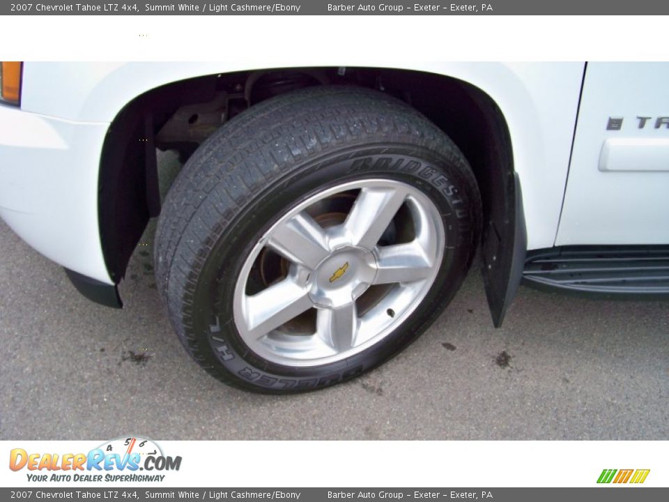 2007 Chevrolet Tahoe LTZ 4x4 Summit White / Light Cashmere/Ebony Photo #10