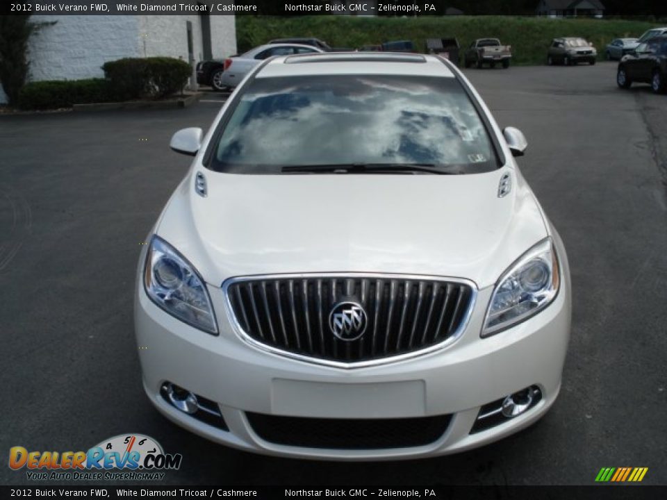 2012 Buick Verano FWD White Diamond Tricoat / Cashmere Photo #3