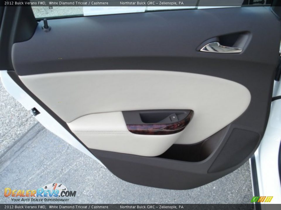 2012 Buick Verano FWD White Diamond Tricoat / Cashmere Photo #14