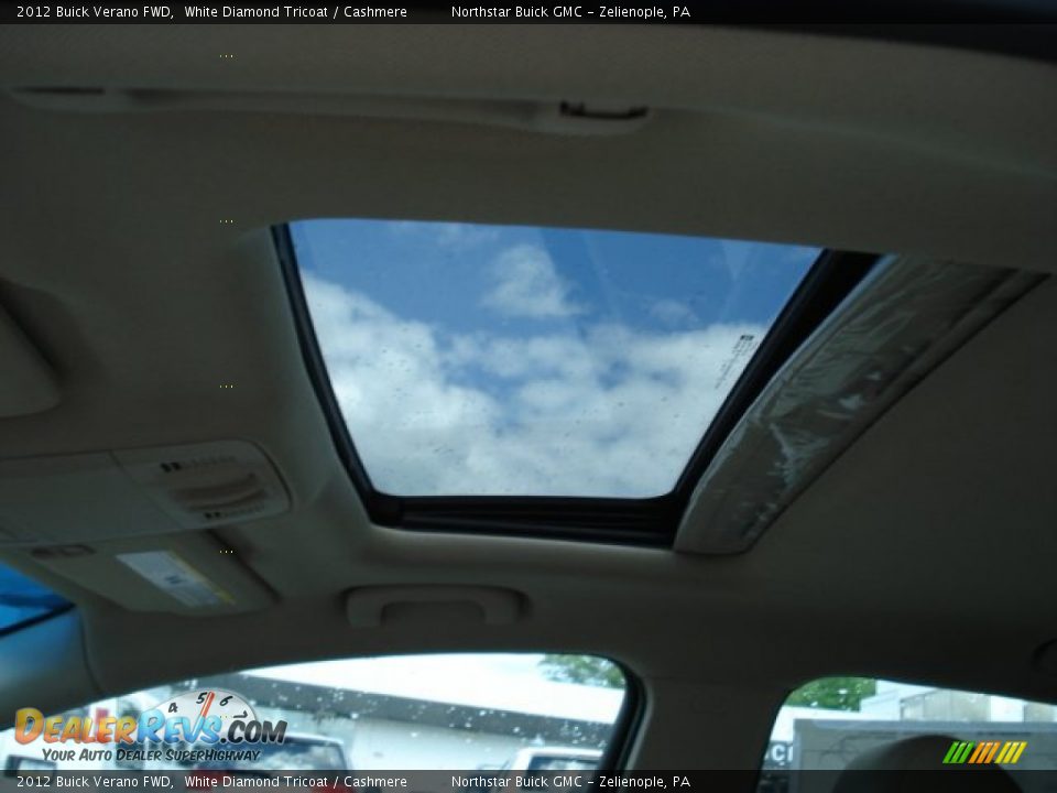 2012 Buick Verano FWD White Diamond Tricoat / Cashmere Photo #15