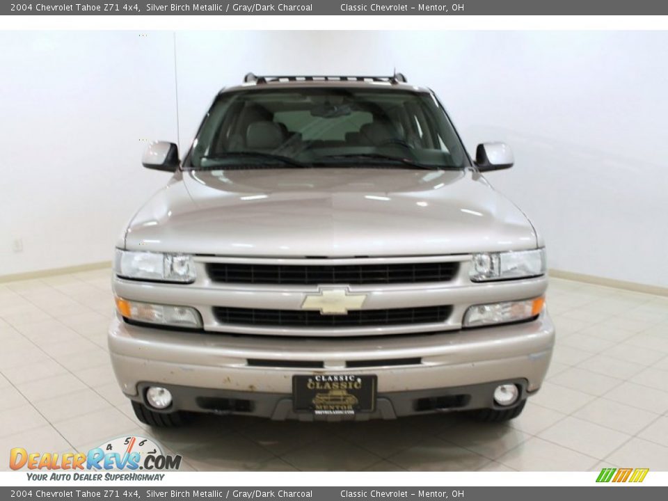 2004 Chevrolet Tahoe Z71 4x4 Silver Birch Metallic / Gray/Dark Charcoal Photo #2