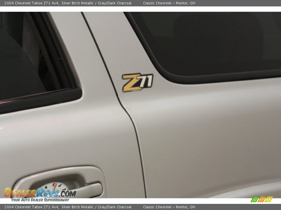 2004 Chevrolet Tahoe Z71 4x4 Silver Birch Metallic / Gray/Dark Charcoal Photo #5