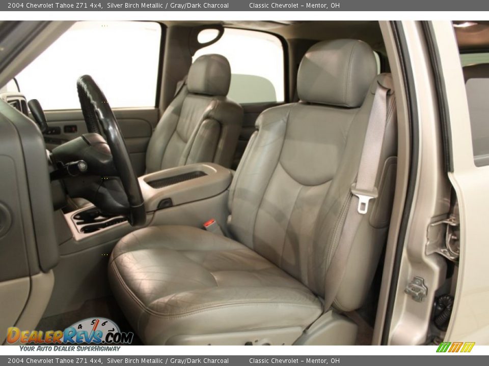 2004 Chevrolet Tahoe Z71 4x4 Silver Birch Metallic / Gray/Dark Charcoal Photo #8