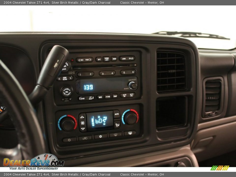 2004 Chevrolet Tahoe Z71 4x4 Silver Birch Metallic / Gray/Dark Charcoal Photo #12