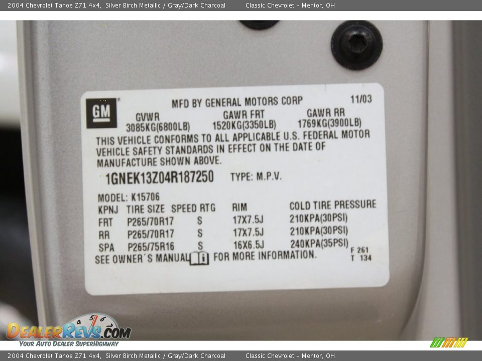 2004 Chevrolet Tahoe Z71 4x4 Silver Birch Metallic / Gray/Dark Charcoal Photo #22