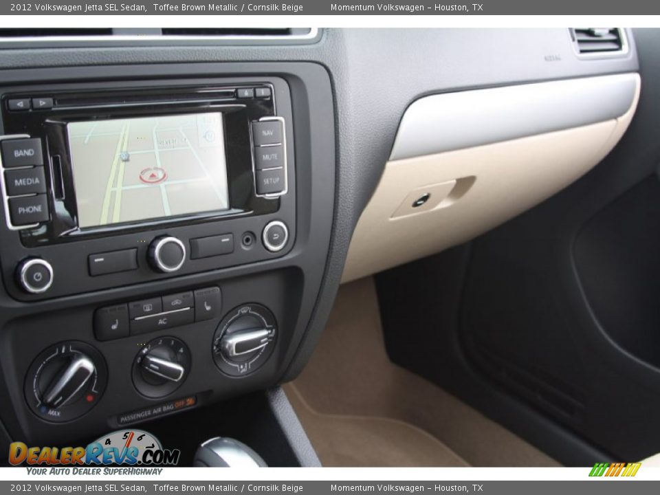 2012 Volkswagen Jetta SEL Sedan Toffee Brown Metallic / Cornsilk Beige Photo #11