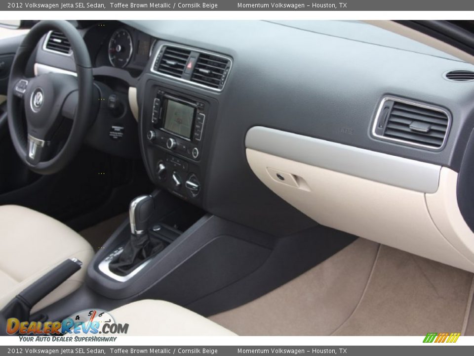 2012 Volkswagen Jetta SEL Sedan Toffee Brown Metallic / Cornsilk Beige Photo #22