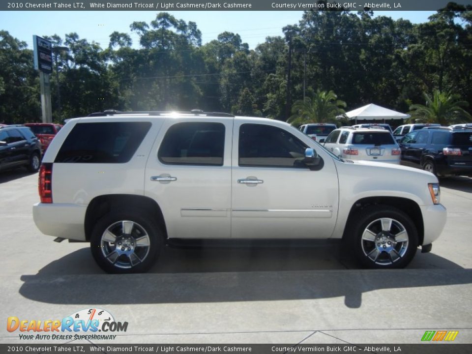 2010 Chevrolet Tahoe LTZ White Diamond Tricoat / Light Cashmere/Dark Cashmere Photo #4