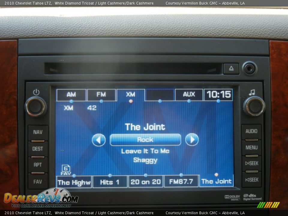 2010 Chevrolet Tahoe LTZ White Diamond Tricoat / Light Cashmere/Dark Cashmere Photo #18