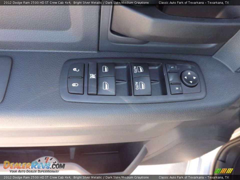 2012 Dodge Ram 2500 HD ST Crew Cab 4x4 Bright Silver Metallic / Dark Slate/Medium Graystone Photo #16