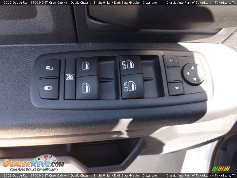 2012 Dodge Ram 3500 HD ST Crew Cab 4x4 Dually Chassis Bright White / Dark Slate/Medium Graystone Photo #16