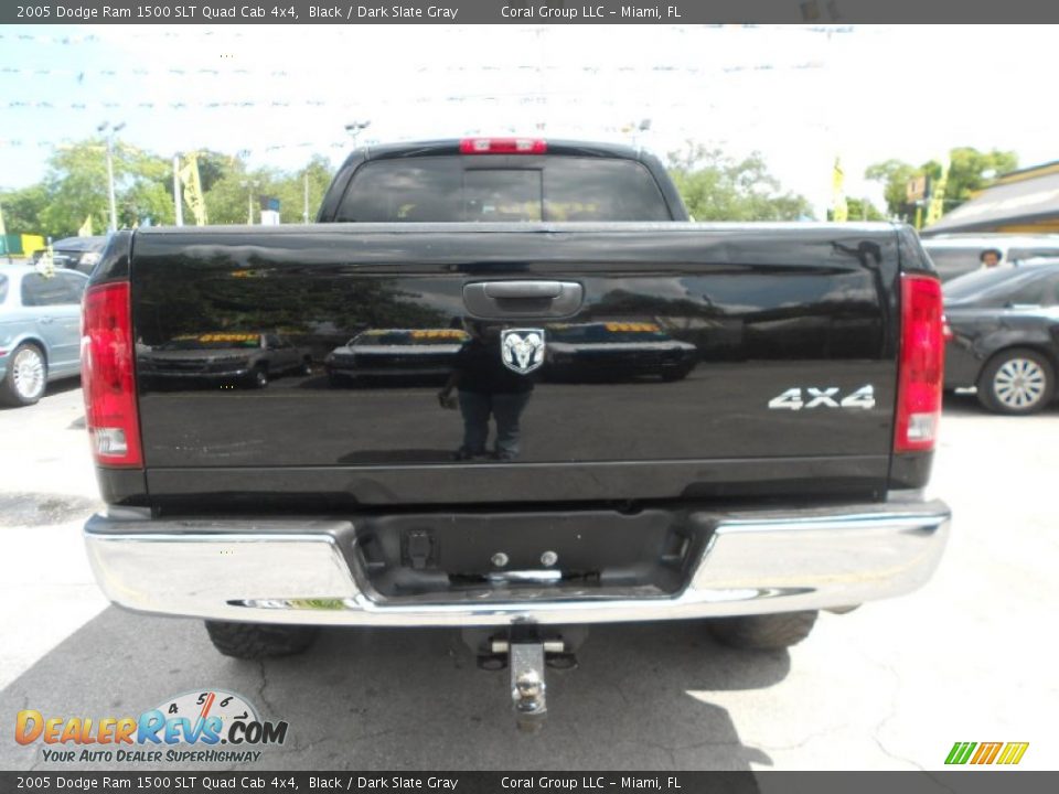 2005 Dodge Ram 1500 SLT Quad Cab 4x4 Black / Dark Slate Gray Photo #7