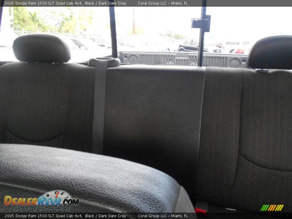 2005 Dodge Ram 1500 SLT Quad Cab 4x4 Black / Dark Slate Gray Photo #15