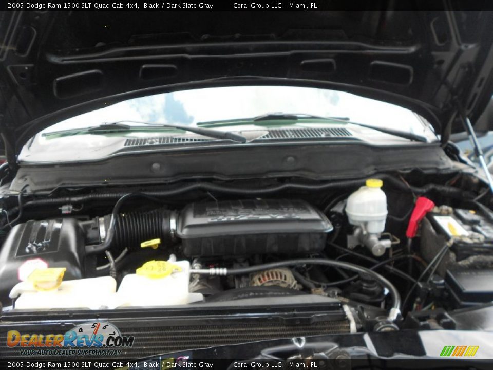 2005 Dodge Ram 1500 SLT Quad Cab 4x4 Black / Dark Slate Gray Photo #18