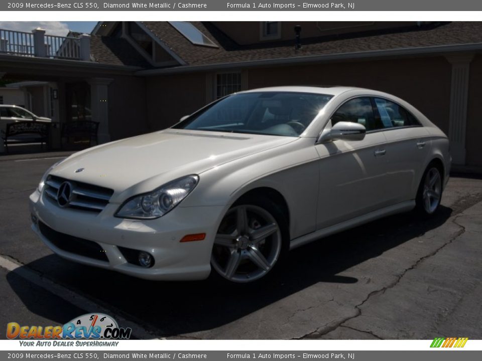 2009 Mercedes-Benz CLS 550 Diamond White Metallic / Cashmere Photo #1