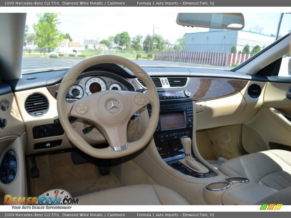2009 Mercedes-Benz CLS 550 Diamond White Metallic / Cashmere Photo #4