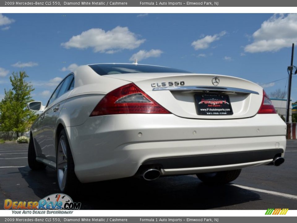 2009 Mercedes-Benz CLS 550 Diamond White Metallic / Cashmere Photo #15