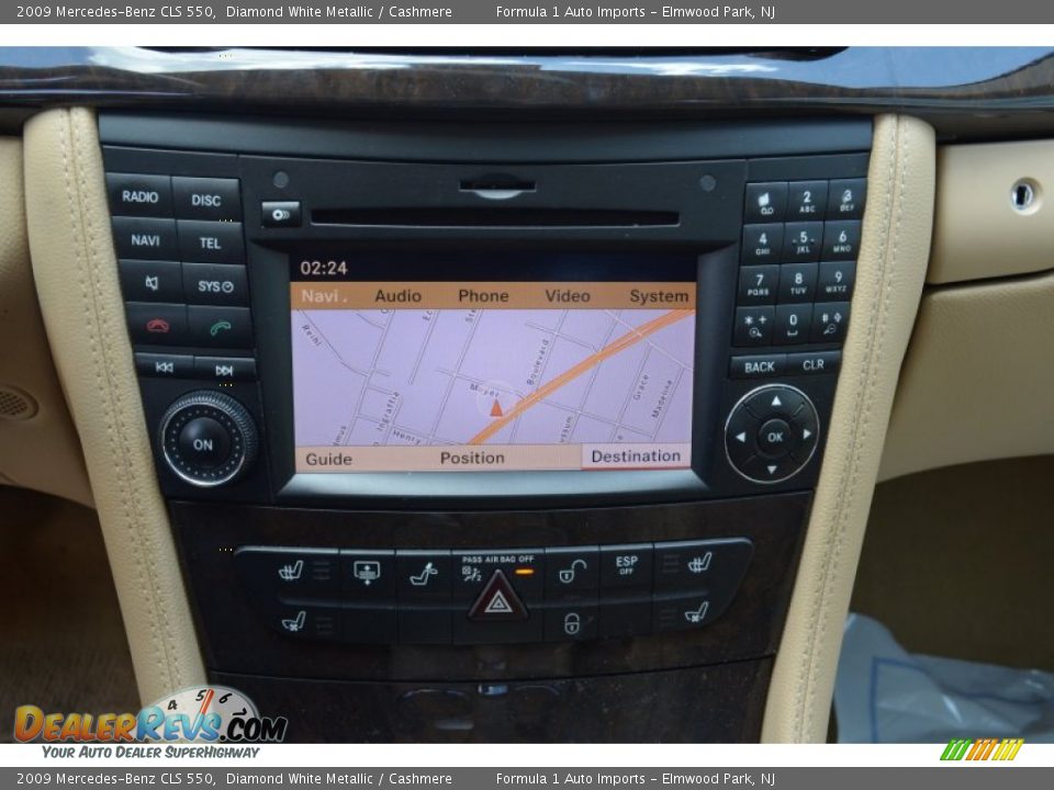 2009 Mercedes-Benz CLS 550 Diamond White Metallic / Cashmere Photo #18