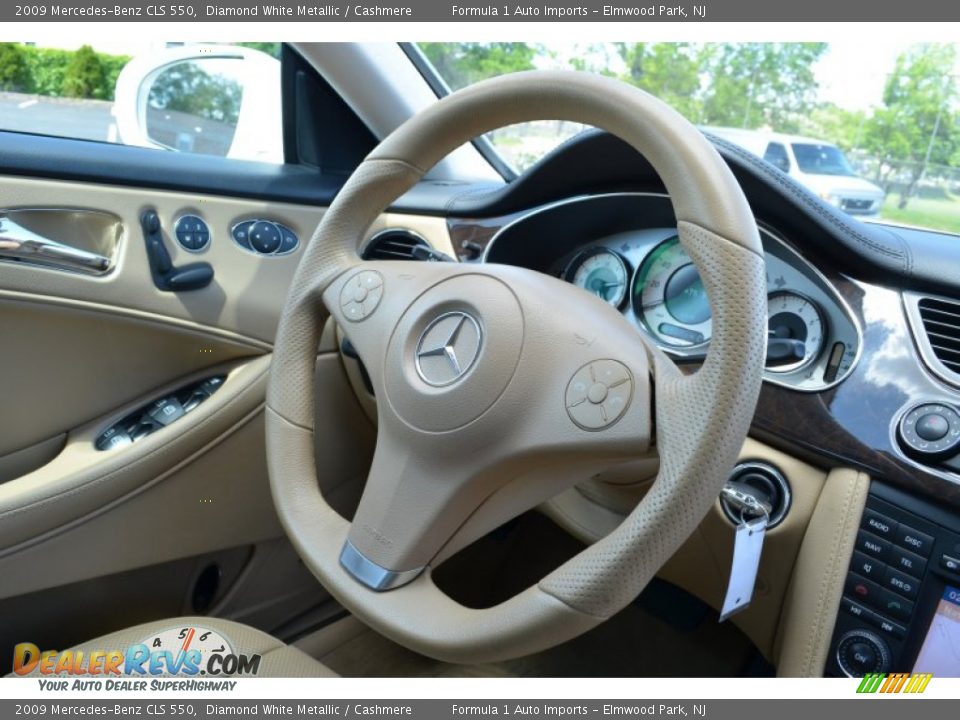 2009 Mercedes-Benz CLS 550 Diamond White Metallic / Cashmere Photo #22