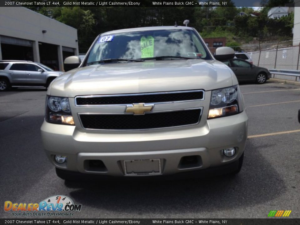 2007 Chevrolet Tahoe LT 4x4 Gold Mist Metallic / Light Cashmere/Ebony Photo #2