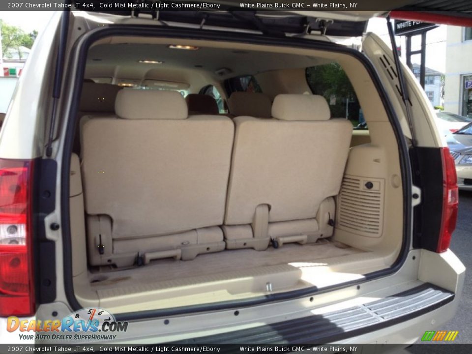 2007 Chevrolet Tahoe LT 4x4 Gold Mist Metallic / Light Cashmere/Ebony Photo #9