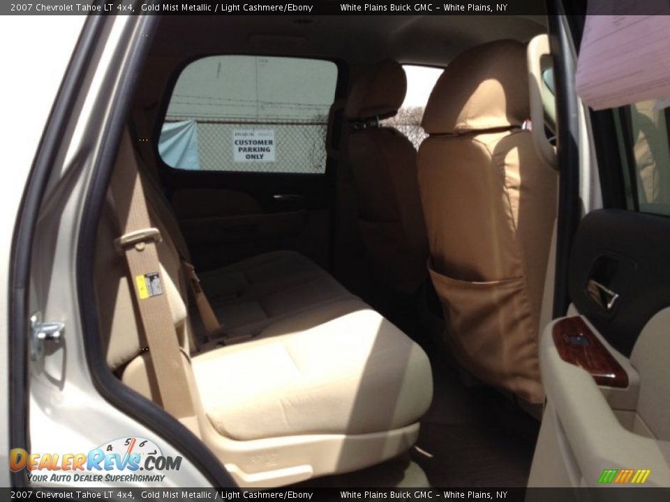 2007 Chevrolet Tahoe LT 4x4 Gold Mist Metallic / Light Cashmere/Ebony Photo #12