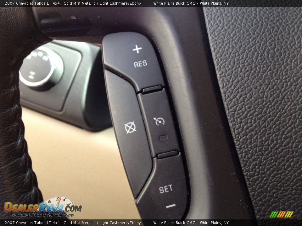 2007 Chevrolet Tahoe LT 4x4 Gold Mist Metallic / Light Cashmere/Ebony Photo #25