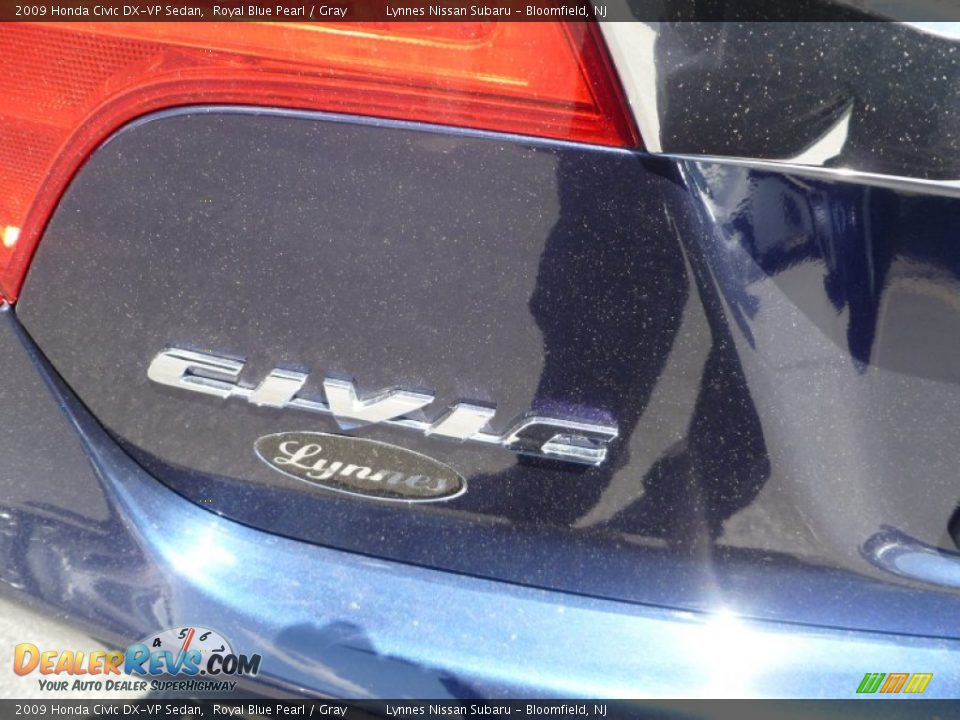 2009 Honda Civic DX-VP Sedan Royal Blue Pearl / Gray Photo #4
