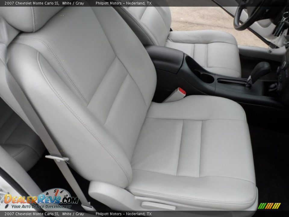 2007 Chevrolet Monte Carlo SS White / Gray Photo #18